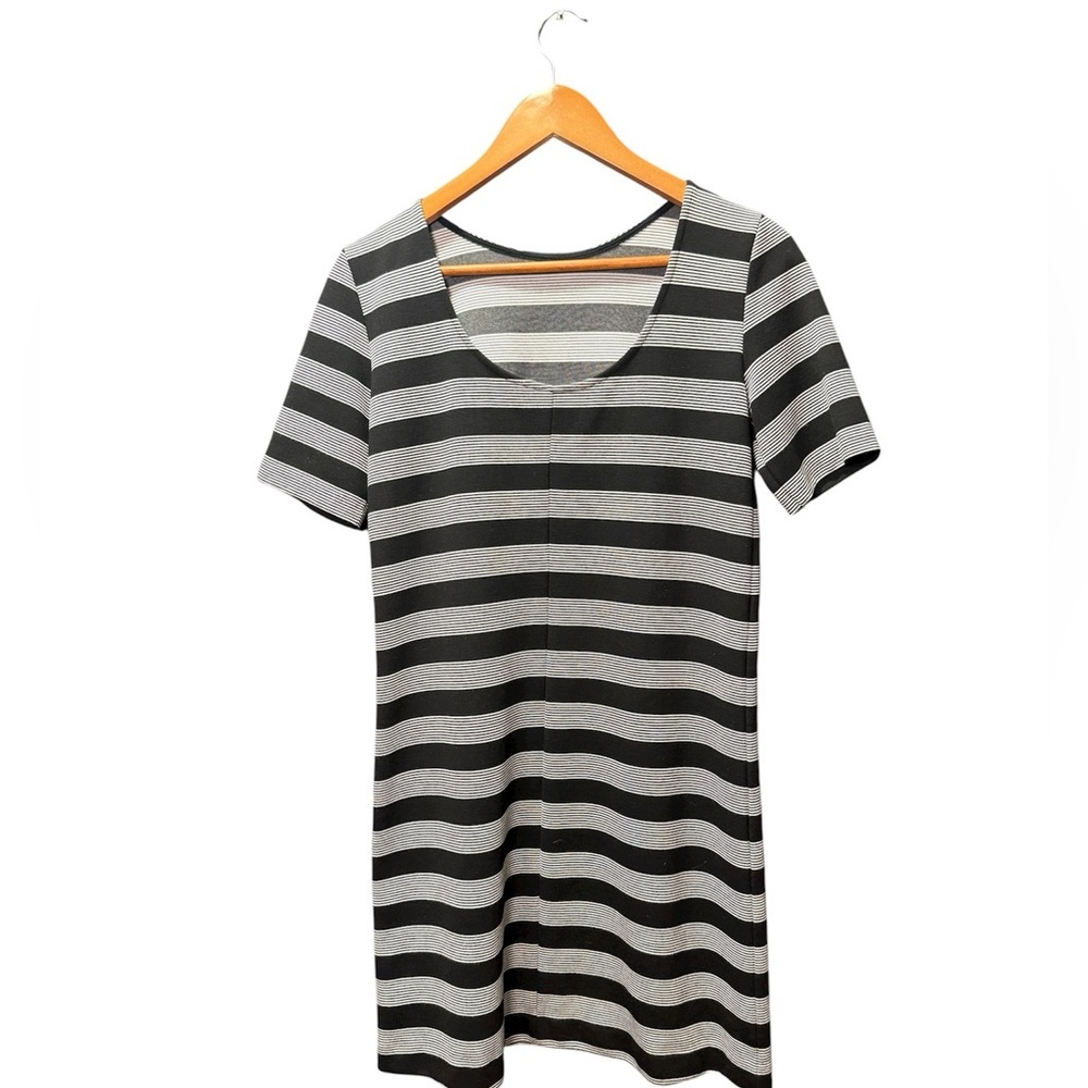 GAP Womens Black White Striped T Shirt Dress XS Short Sleeve Casual - Picture 3 of 9